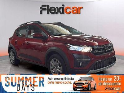 Usado Dacia Sandero Comfort 91 CV (66 kW) 2021 Rojo Utilitario