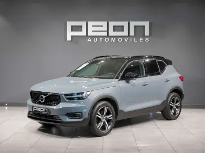 Usado Volvo XC40 R-Design 150 CV (110 kW) 2020 Azul SUV