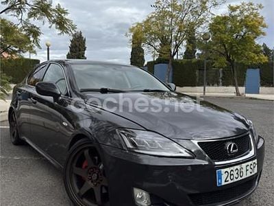 Gris / plata Usado 2008 Lexus IS220d Luxury Line Berlina | 5000 € (Super precio)