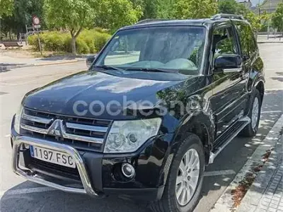 Usado Mitsubishi Montero 170 CV (125 kW) 2007 Negro SUV