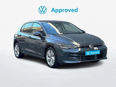 Nuevo VW Golf VIII 115 CV (84 kW) 2025 Gris / plata Berlina