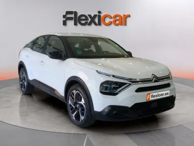 Usado Citroën C4 Feel 130 CV (95 kW) 2021 Blanco Berlina