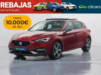 Usado Seat Leon FR 130 CV (95 kW) 2022 Rojo Familiar