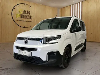 Usado Citroën Berlingo 102 CV (75 kW) 2024 Blanco Monovolumen