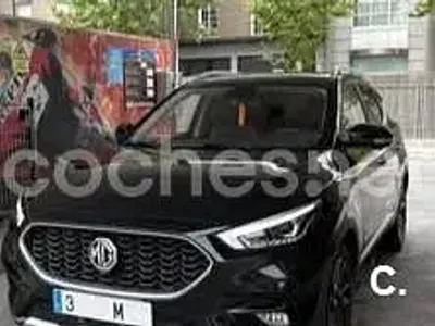 Usado MG ZS Luxury 111 CV (81 kW) 2024 Negro SUV