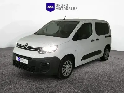 Usado Citroën Berlingo Live 102 HP (75 kW) 2021 Branco Monovolume