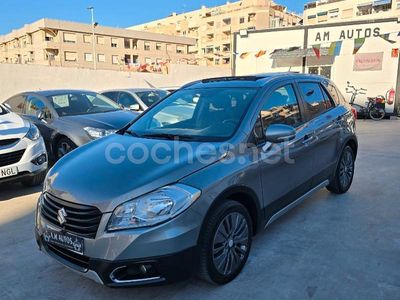 Gris / plata Usado 2015 Suzuki SX4 S-Cross GLX SUV | 6950 €