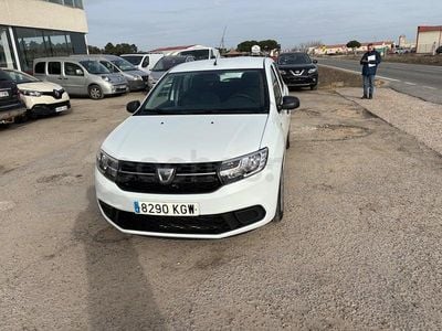 Usado Dacia Sandero Ambiance 73 CV (53 kW) 2018 Blanco Berlina