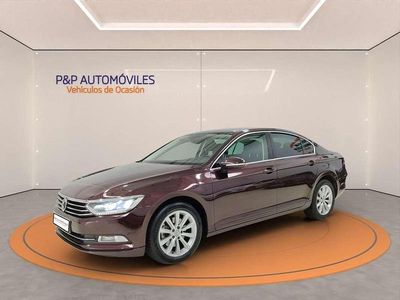 Usado VW Passat Advance 120 CV (88 kW) 2016 Burdeos Berlina