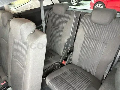Usado Opel Zafira Tourer Excellence 136 CV (100 kW) 2016 Gris / plata Monovolumen