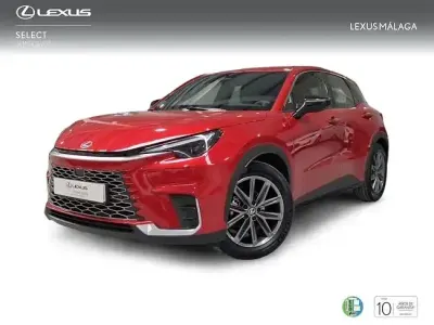 Begagnad Lexus LBX 136 HK (100 kW) 2025 Röd SUV