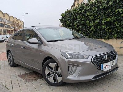 Usado Hyundai Ioniq Style 141 CV (103 kW) 2021 Gris / plata Utilitario