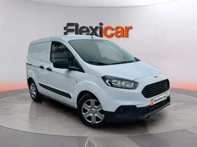 Usado Ford Transit Trend 102 CV (75 kW) 2021 Blanco Van