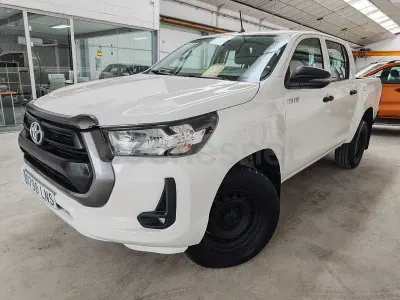 Usado Toyota HiLux 150 CV (110 kW) 2019 Blanco Pickup/Camioneta