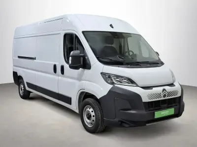 Usado Citroën Jumper 140 CV (102 kW) 2024 Blanco Monovolumen