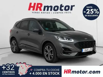 Usado Ford Kuga ST-Line 150 CV (110 kW) 2022 Gris SUV