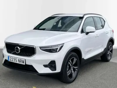 Nuevo Volvo XC40 Core 163 CV (119 kW) 2026 Blanco SUV