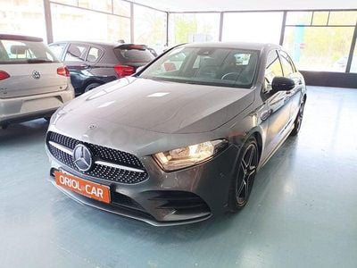 Usado Mercedes A200 150 CV (110 kW) 2019 Gris / plata Berlina