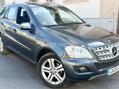 Usado Mercedes ML350 231 CV (169 kW) 2010 Azul SUV