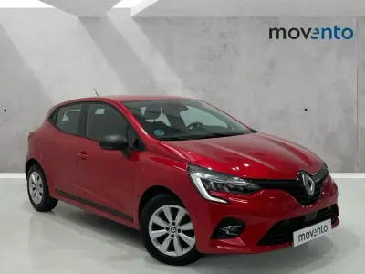 Usado Renault Clio Business 65 CV (47 kW) 2022 Rojo Utilitario