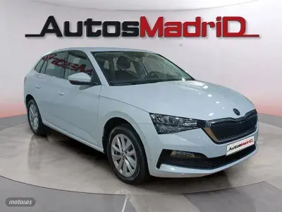 Usado Skoda Scala 110 CV (80 kW) 2023 Blanco Utilitario