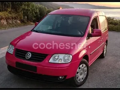 Usado VW Caddy Life 104 CV (76 kW) 2009 Rojo Monovolumen