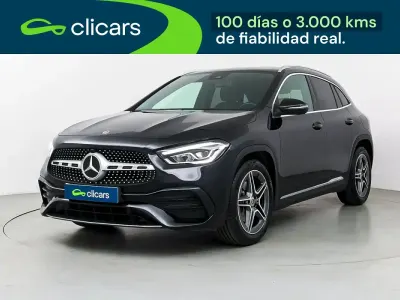 Usado Mercedes GLA180 136 CV (100 kW) 2021 Negro SUV