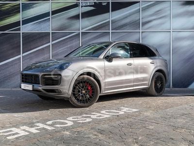 Gris / plata Usado 2022 Porsche Cayenne GTS SUV | 118.500 €