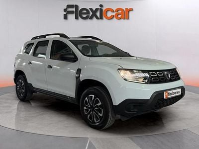 Usado Dacia Duster Acces 91 CV (66 kW) 2021 Blanco SUV