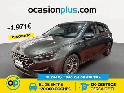 Usado Hyundai i30 120 CV (88 kW) 2022 Blanco