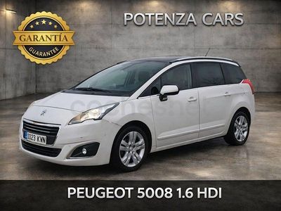 Usado Peugeot 5008 Allure 120 CV (88 kW) 2015 Blanco Monovolumen