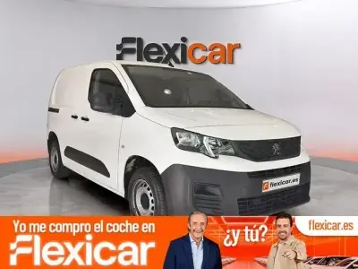 Usado Peugeot Partner 102 CV (75 kW) 2022 Blanco Monovolumen