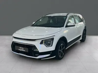 Usado Kia Niro 141 CV (103 kW) 2023 Blanco SUV