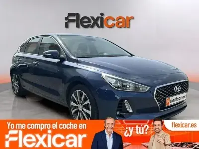 Usado Hyundai i30 GO! 120 CV (88 kW) 2018 Azul Familiar