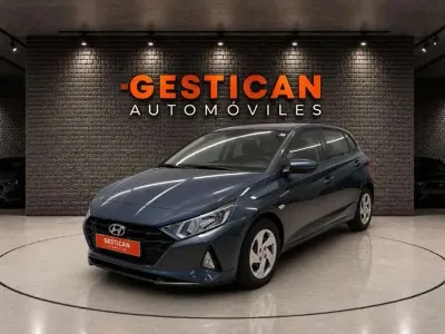 Usado Hyundai i20 84 CV (61 kW) 2023 Azul Utilitario