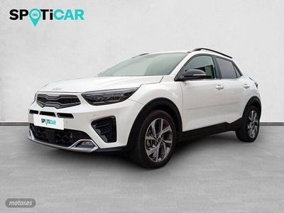 Blanco Usado 2024 Kia Stonic GT-Line SUV | 19.900 € (Un poco caro)