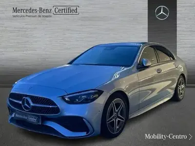 Usado Mercedes C200 AMG line 204 CV (150 kW) 2022 Hightechsilber metallic Berlina