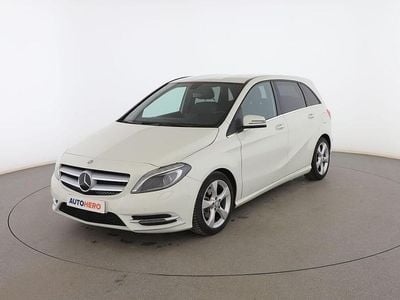 Mercedes B200
