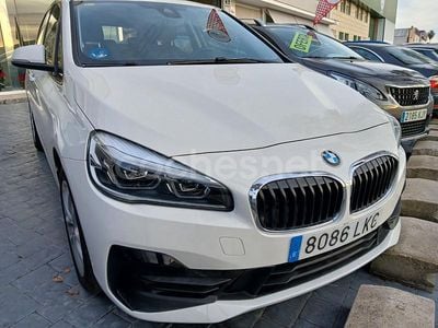 Blanco Usado 2020 BMW 225 Active Tourer iPerformance Monovolumen | 17.900 € (Un poco caro)
