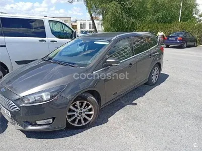 Używany Ford Focus Titanium 120 KM (88 kW) 2015 Szary Kombi