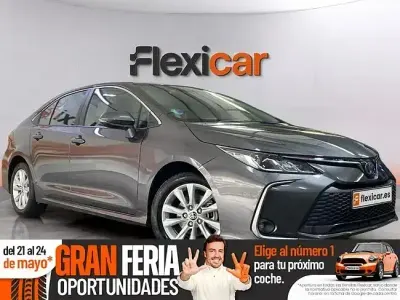 Usado Toyota Corolla Active 140 CV (102 kW) 2024 Blanco