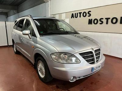 Usado SsangYong Rodius Limited 165 CV (121 kW) 2005 Gris Monovolumen