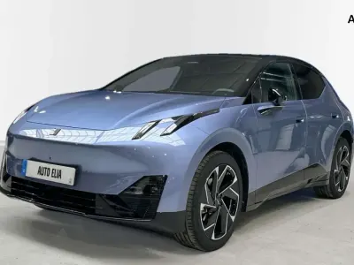 Usado Lynk & Co 02 200 kW (272 CV) 2025 Azul SUV
