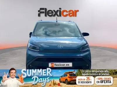 Usado Toyota Proace Verso Active 131 CV (96 kW) 2025 Verde Familiar