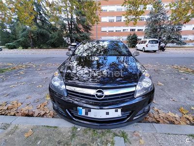 Negro Usado 2006 Opel Astra GTC Sport Berlina | 3300 € (Precio justo)