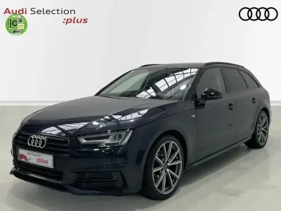 Usado Audi A4 Exclusive 150 CV (110 kW) 2018 Azul Familiar