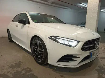 Usado Mercedes A200 Advanced 150 CV (110 kW) 2022 Blanco Berlina