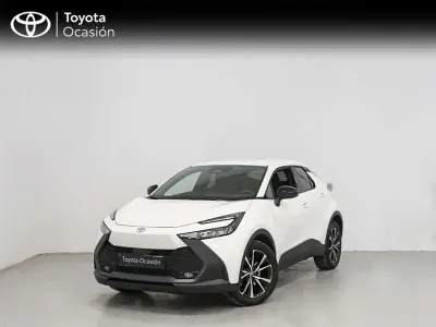 Usado Toyota C-HR Advance 223 CV (164 kW) 2025 Blanco SUV