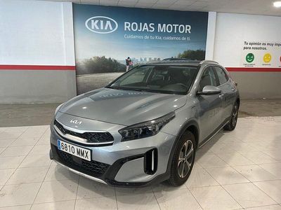 Usado Kia XCeed 141 CV (103 kW) 2024 Lunar silver SUV
