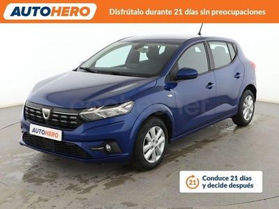 Usado Dacia Sandero Comfort 91 CV (66 kW) 2021 Azul Berlina